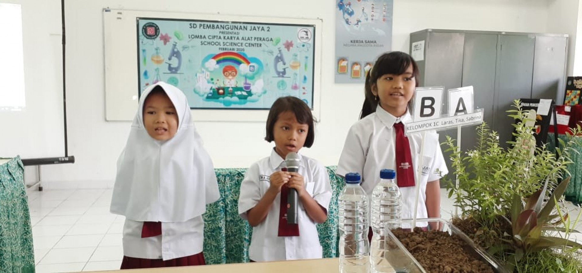 LOMBA CIPTA ALAT PERAGA SISWA